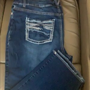 Maurice’s Jean capris- last chance!!!!